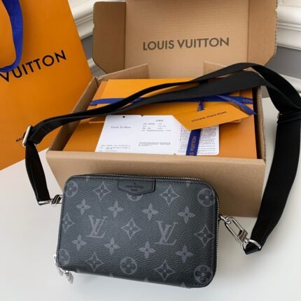 Louis Vuitton Portafoglio indossabile Alpha M80741 .Size 18.5*11*6.5cm