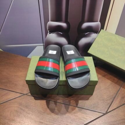 Gucci slippers
