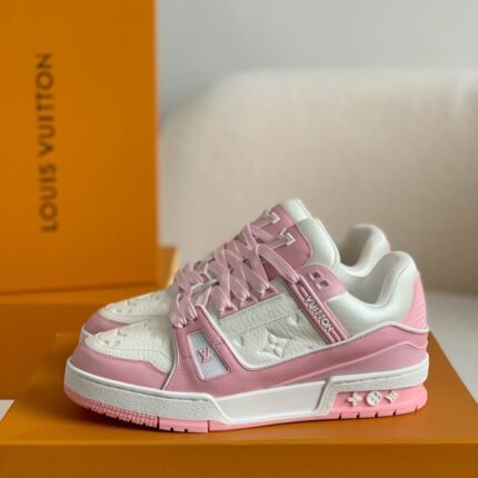 LOUIS VUITTON TRAINER SNEAKERS