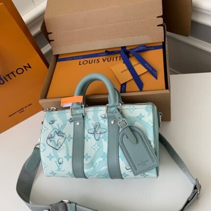 Louis Vuitton-s seasonal new Keepall Bandouli??re 25 handbag M22527 .25*15*11cm