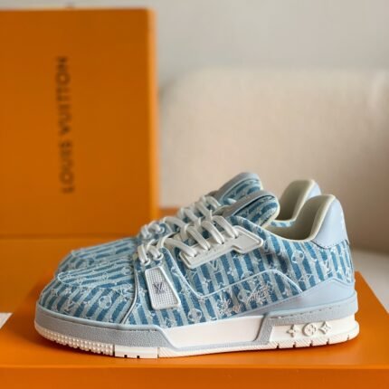 LOUIS VUITTON TRAINER SNEAKERS