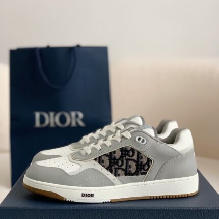 DIOR HIGH LEVEL B27 Sneaker
