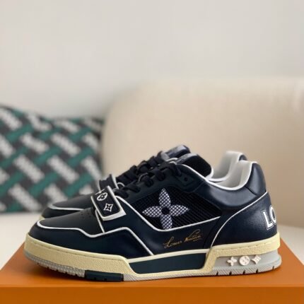 LOUIS VUITTON TRAINER 1A98UX Sneakers Fall/Winter