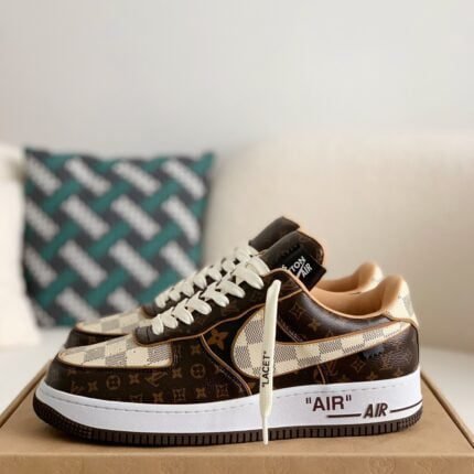 LOUIS VUITTON × NIKE AIR FORCE 1 Sneaker