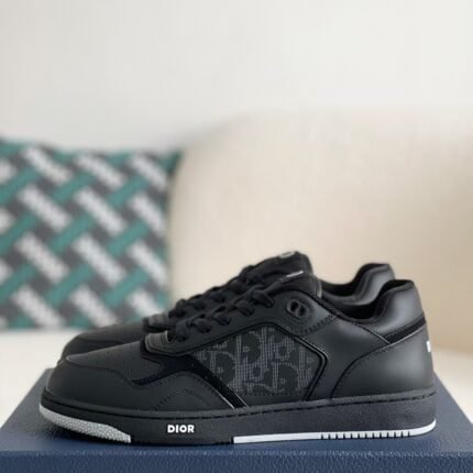DIOR HIGH LEVEL B27 Sneaker