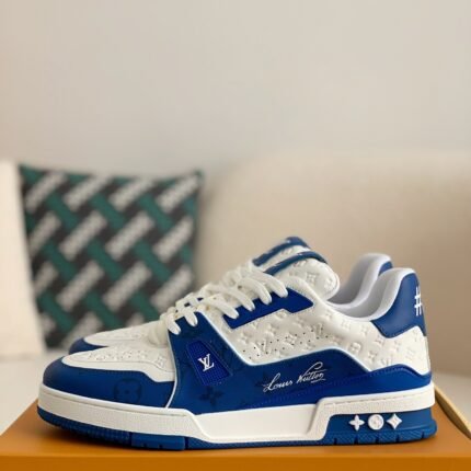 LOUIS VUITTON TRAINER Sneakers