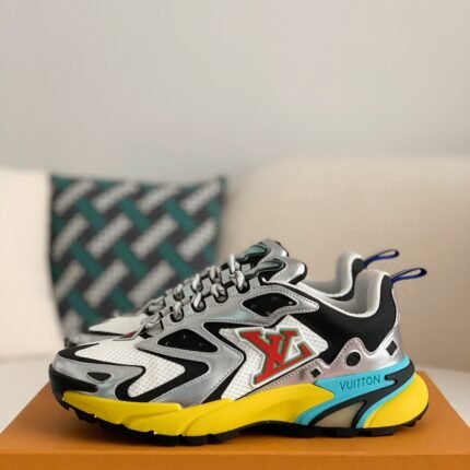 Louis Vuitton Runner Tatic Sneakers