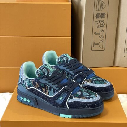 LOUIS VUITTON TRAINER Sneakers