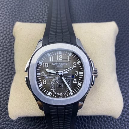 Patek Philippe Aquanaut Traveler 5164A